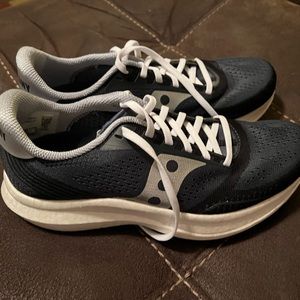 Saucony endorphin pro